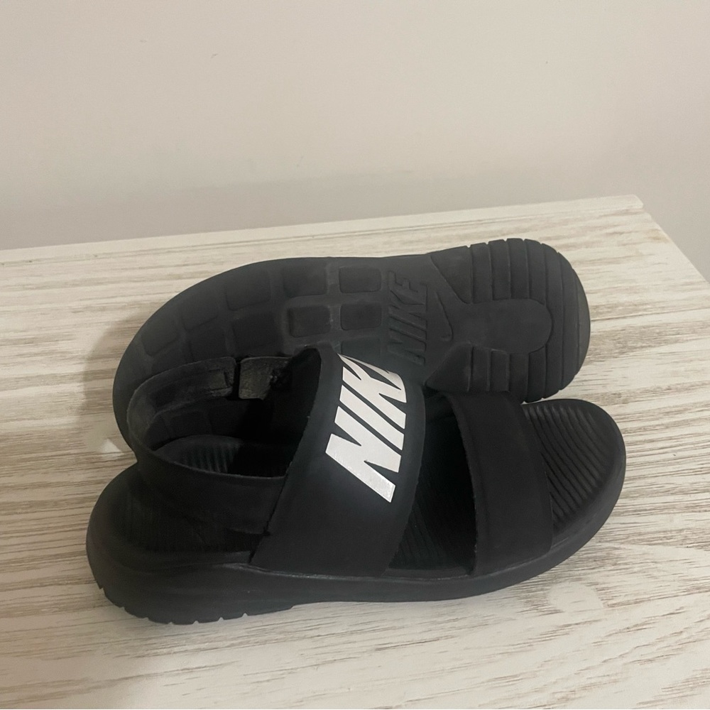 Nike strap slides, slip on Nike sandals